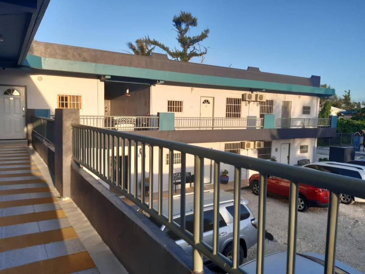 Lee'S Comfort House Chalan Kanoa Exterior foto